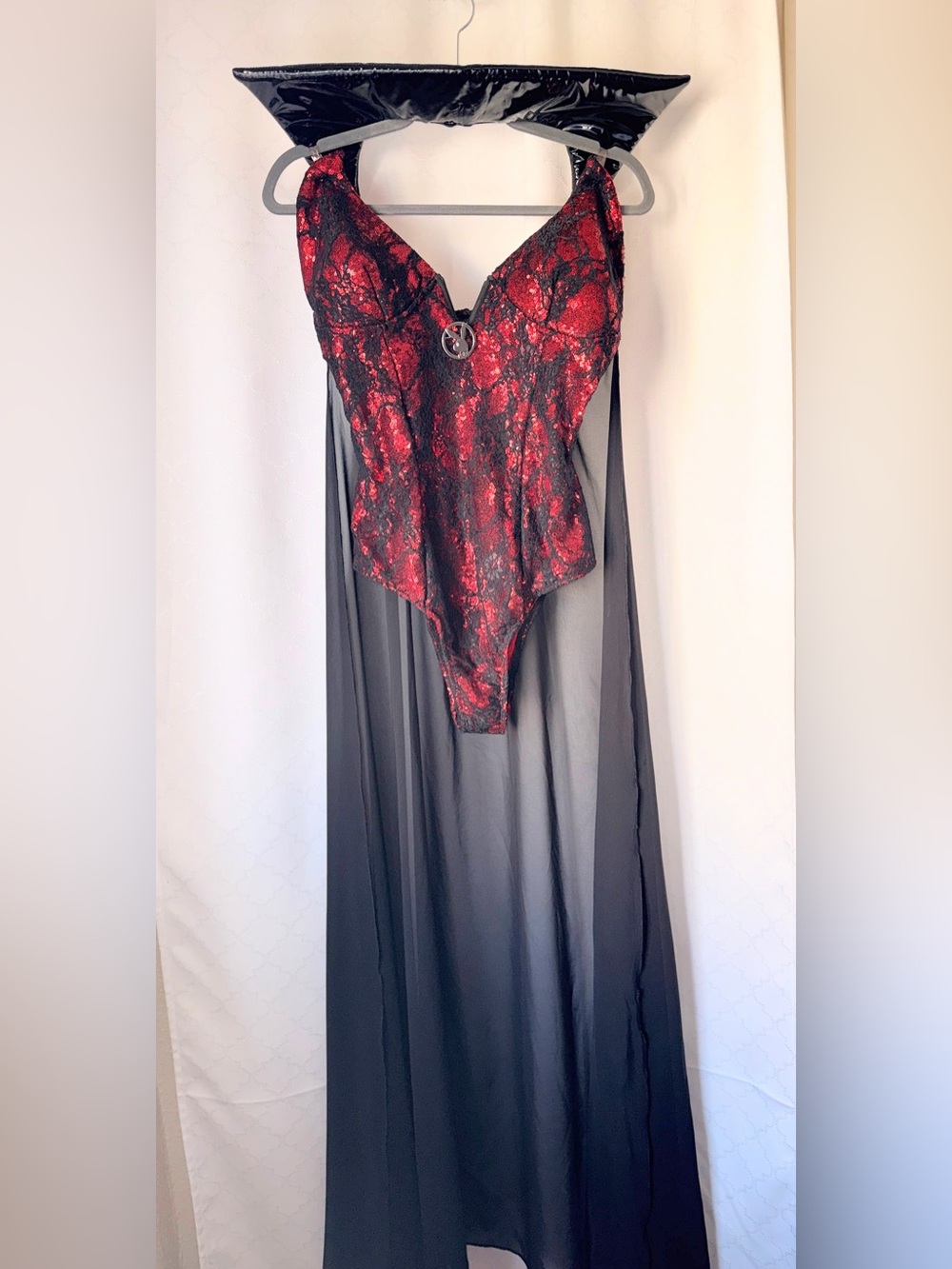 Y2K licensed Playboy vampire vintage costume med